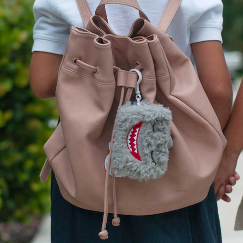 DAY- DREAMIMAL SHARKIE - Backpack Keychain